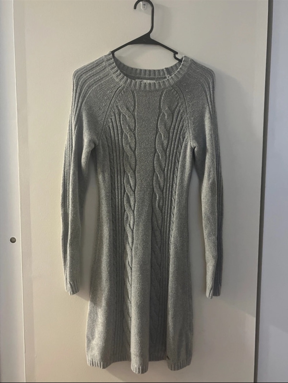 Gray Cable-Knit Sweater Dress Timeless Cozy Style